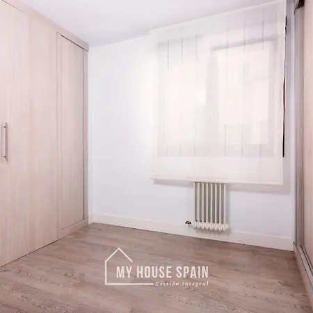 Myhousespain - Espacioso Piso Con Parking Daire