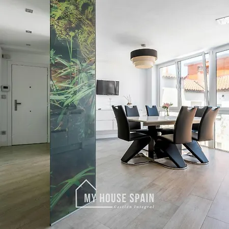 Myhousespain - Espacioso Piso Con Parking Daire Gijón